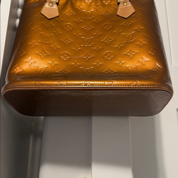 Louis Vuitton Brown Patent Leather Tote - Picture 5 of 16